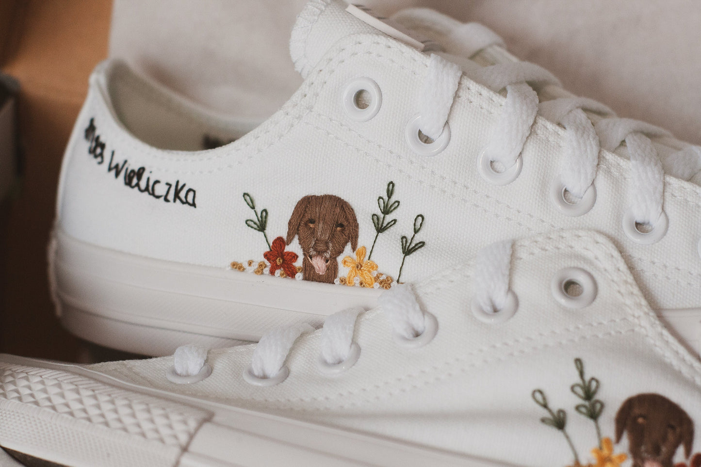 Bespoke Embroidered Pet Bridal Low-top Converse